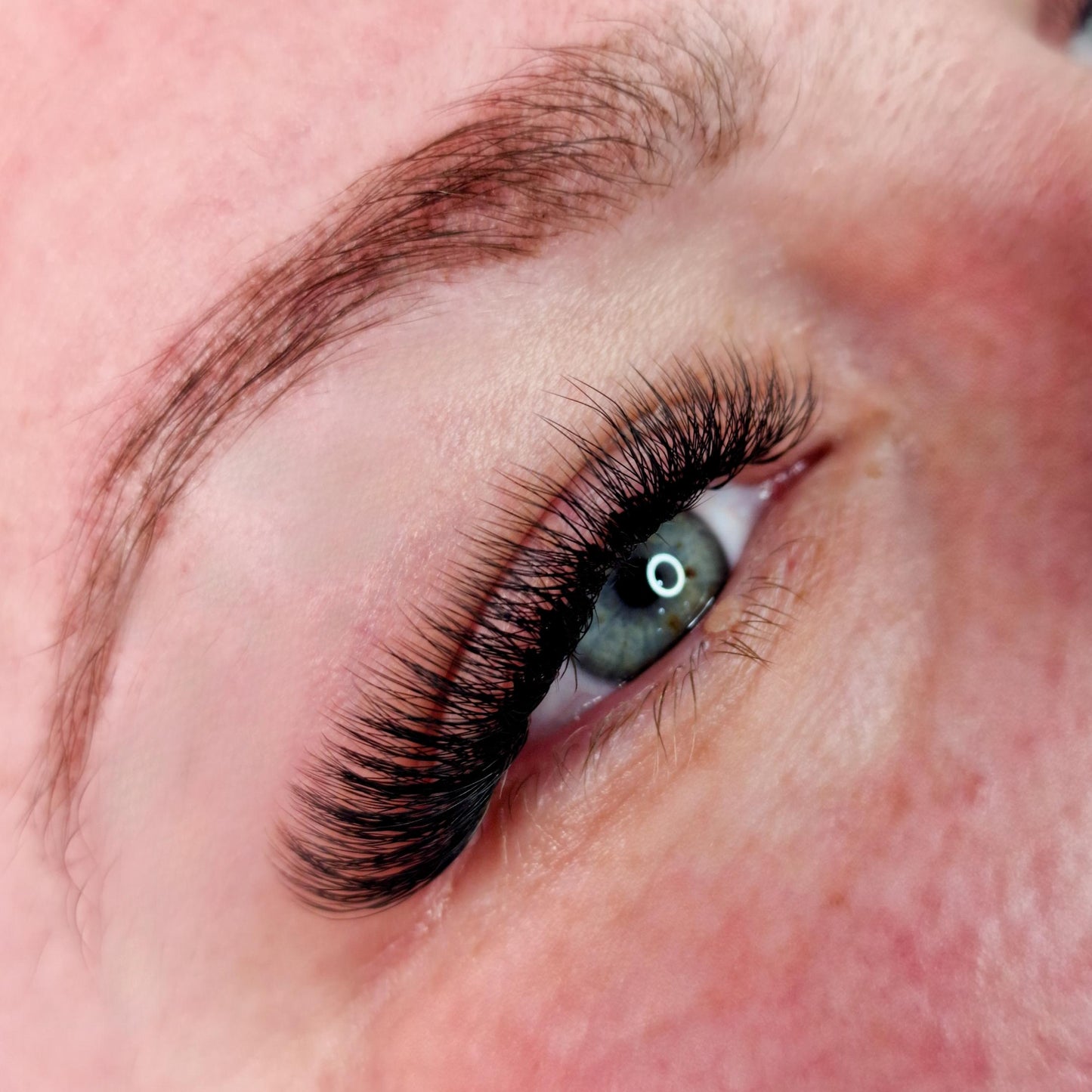 W Lashes - Leo Lash Range