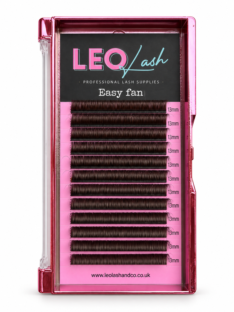 A pack of 13mm false eyelash fans in a clear pink plastic case with a black header card labeled 'LEO lash'.